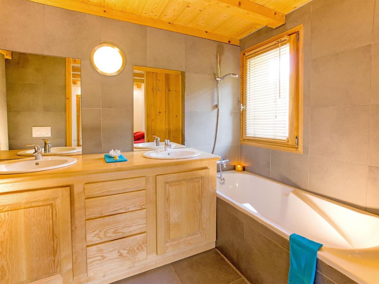 Luxury Chalet Near The Ski Slopes Les Arcs  Экстерьер фото